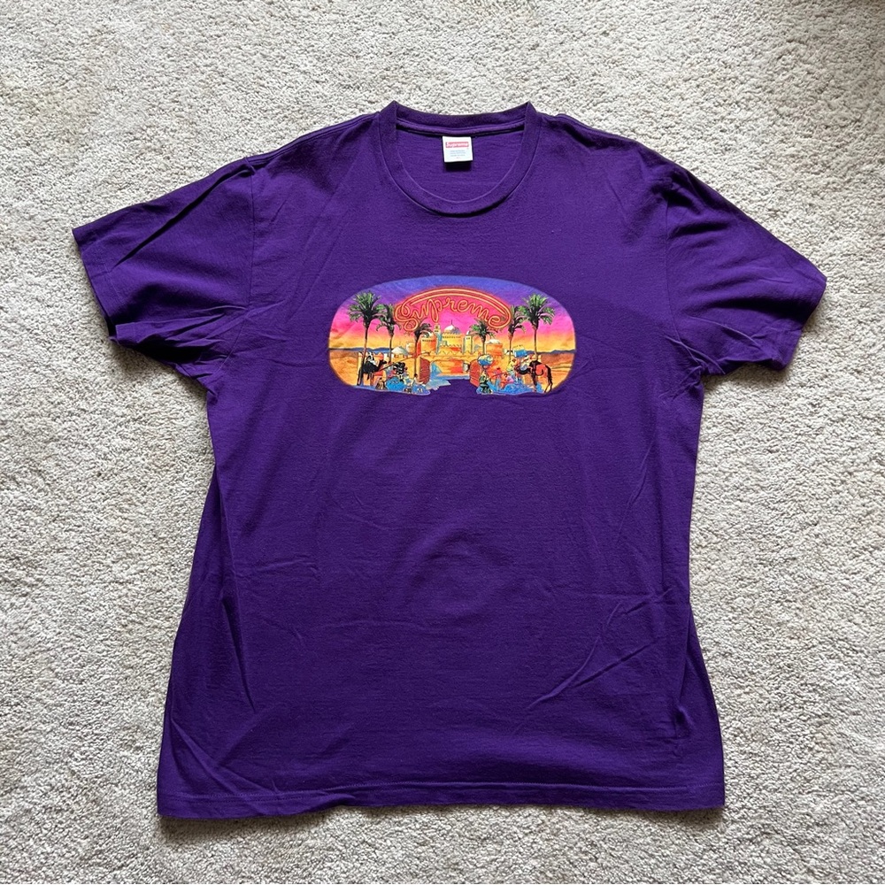 Supreme Mirage Graphic T-Shirt in Purple